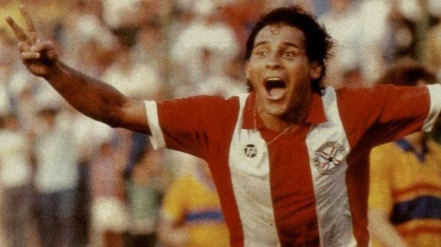 Roberto Cabañas, histórico delantero paraguayo, falleció hoy