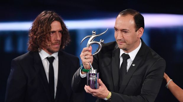 Juan Carlos Cuesta, presidente del Atlético Nacional de Medellín, recibió el premio 'Fair Play' (Foto: AFP)