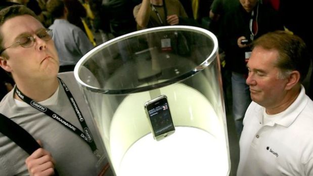 Hasta entonces, Apple nunca había fabricado un teléfono propio. (Foto: AFP)