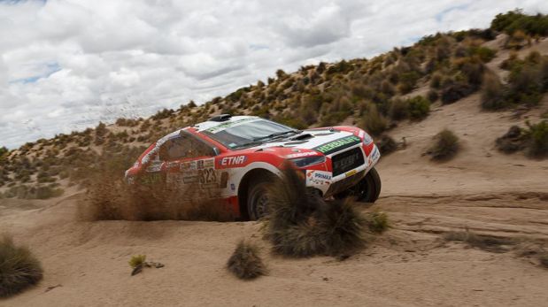 Dakar 2017: Nicolas Fuchs escaló al top 15 de autos