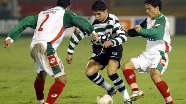 Cristiano Ronaldo jugando por el Sporting de Lisboa en el año 2002 (Foto: getty)