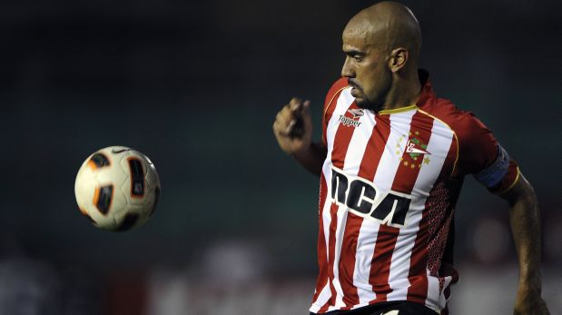 Juan Sebastián Verón se prepara para volver a fútbol profesional próximo a cumplir 42 años. (Foto: AFP)