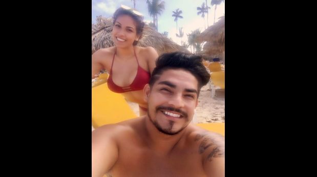 Erick Elera disfruta de Bavaro en República Dominicana junto a su enamorada. (Foto: Facebook)