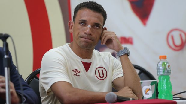 Universitario: Arquímedes Figuera no jugará ante Capiatá por la Copa Libertadores