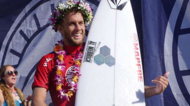 Surf: Miguel Tudela achieved fourth place in the Sunset Pro Hawaii.