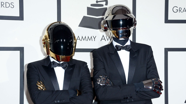Los Daft Punk han confirmado su participación en la 59 edición de los premios Grammy. (Foto: Reuters)