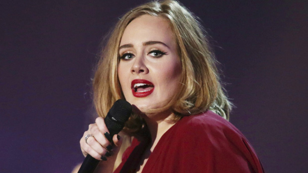 Adele está nominada y cantará en la 59 edición de los premios Grammy. (Foto: Reuters)