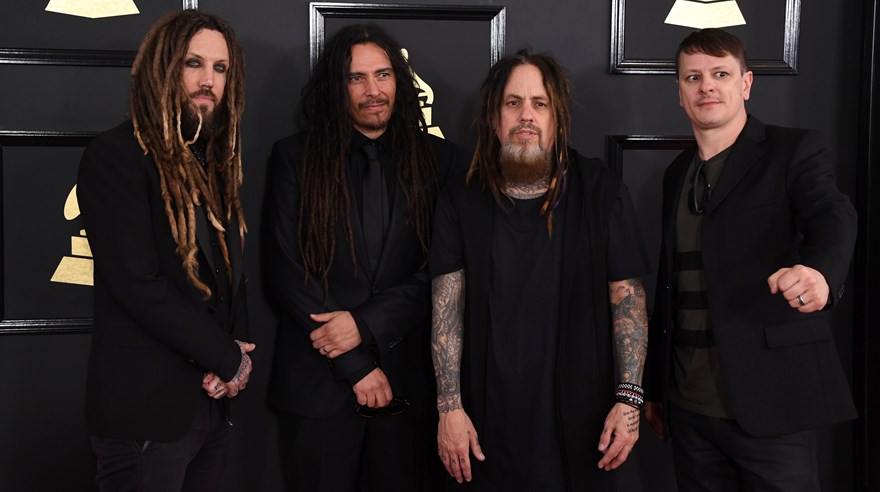 Grammy 2017: los famosos y su paso por la alfombra roja FOTOS