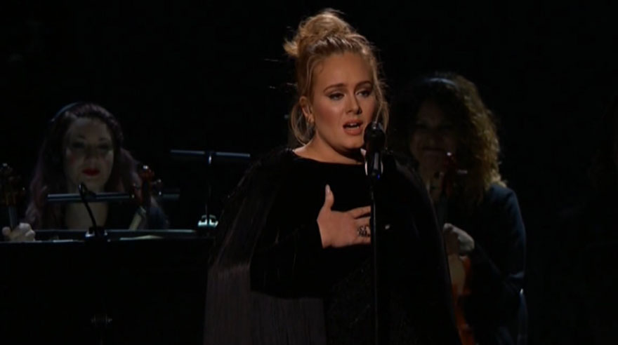 Adele cantó