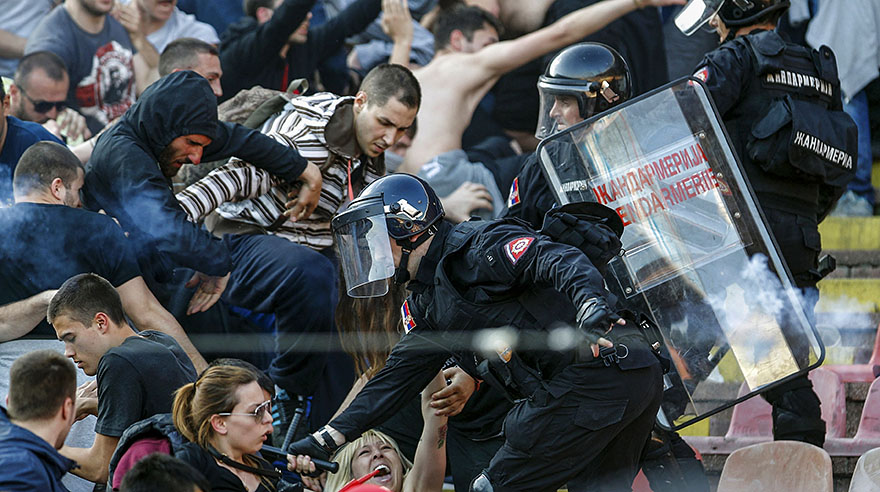 El derbi de Belgrado: Partizan vs Estrella Roja [FOTOS]