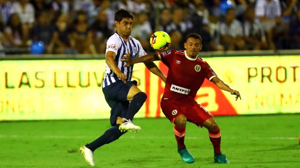 Latina acquires broadcast rights for the Peruvian soccer championship.