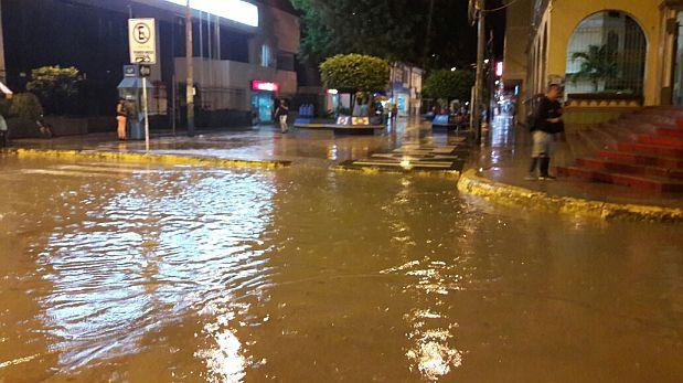 Tumbes soportó varios días con intensas lluvias y tormentas eléctricas. (Foto: Miguel Neyra / El Comercio)