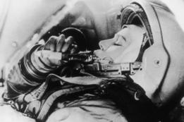 La ingeniera rusa Valentina Tereshkova fue la primera mujer en volar al espacio en 1963.