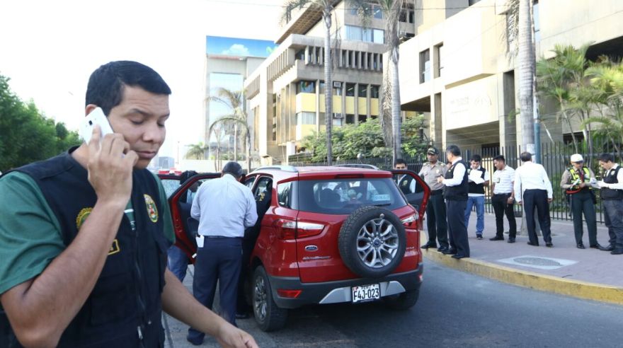Marcas roban 70 mil soles a empresario — San Isidro