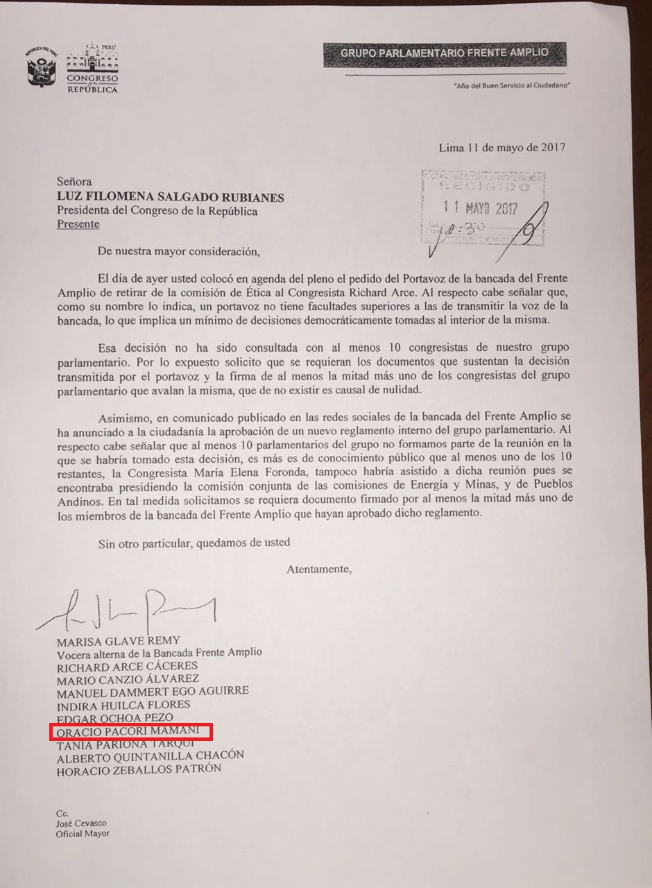 Oracio Pacori firmó con el bloque de Verónika Mendoza.