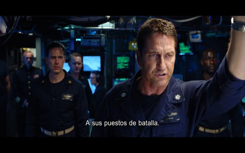 Un capitán de submarinos norteamericano hace equipo junto a los Navy Seals para intentar rescatar al presidente ruso, secuestrado por un general traidor.