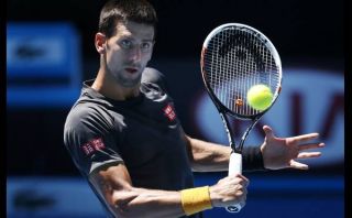 Djokovic evita a Federer y Murray en sorteo del primer Grand Slam del año