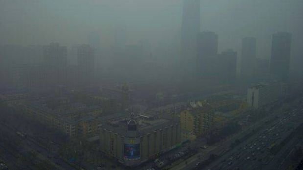 China: Beijing sufre la peor capa de contaminación de su historia 