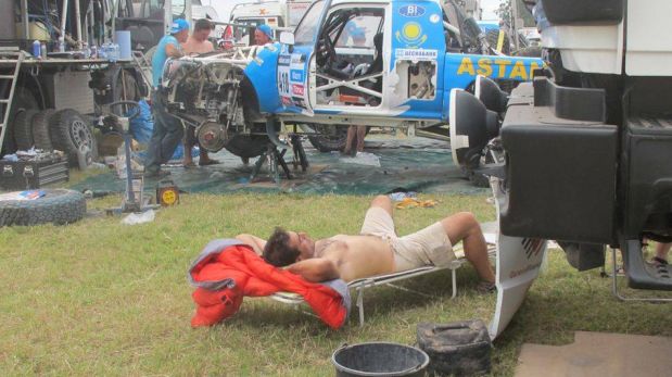 FOTOS: los pilotos peruanos disfrutaron de su primer y único día de descanso en el Dakar