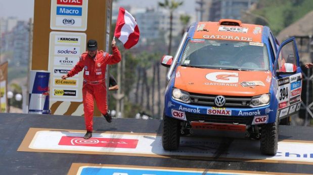 FOTOS: Ramón Ferreyros, Raúl Orlandini y los otros 10 pilotos peruanos que abandonaron el Dakar 2013
