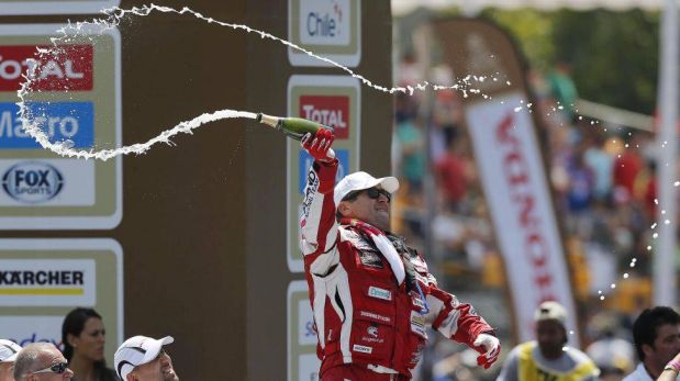 FOTOS: Imágenes curiosas que nos dejó el podio del Dakar 2013