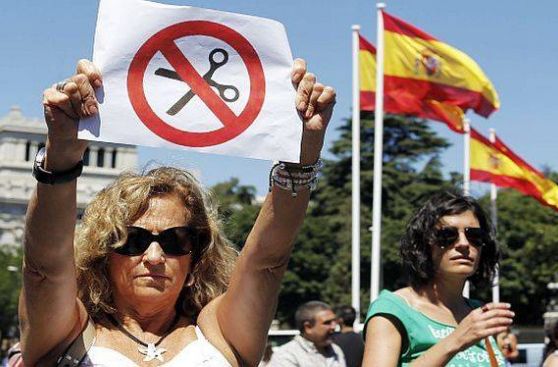 Desalojos por falta de pagos continúan provocando suicidios en España