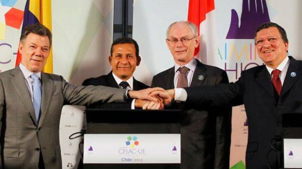 Ollanta Humala llegó a Chile y se sumó a la Cumbre Celac-UE con un día de retraso