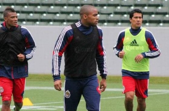 Walter Vílchez entrena a prueba en el Chivas USA de la MLS
