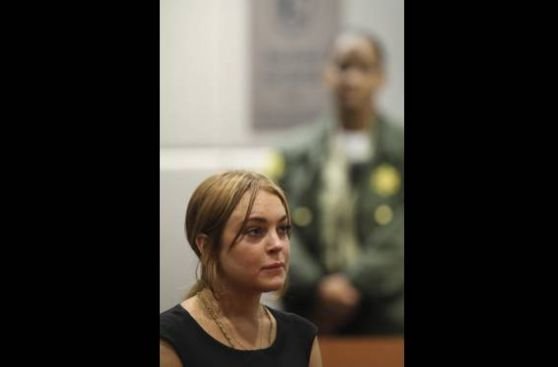 Lindsay Lohan se presenta en una corte luego de casi un año