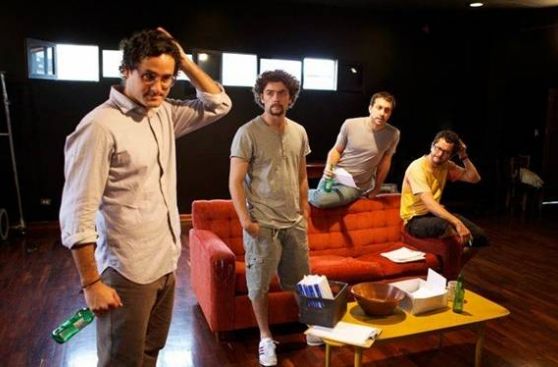 Rómulo Assereto vuelve a las tablas con "Corazón normal"