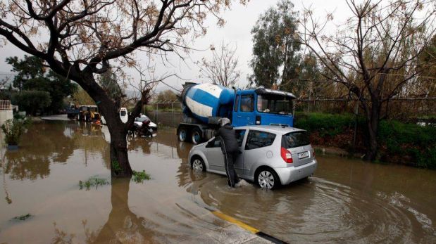 FOTOS: impactantes imágenes de las fuertes lluvias en Grecia y las graves inundaciones