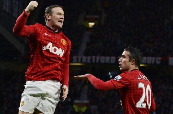 Manchester United ganó 1-0 a Reading y sacó 15 puntos de ventaja al City