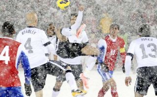 Costa Rica culpa a la nieve y pide a la FIFA repetir duelo ante EE.UU.