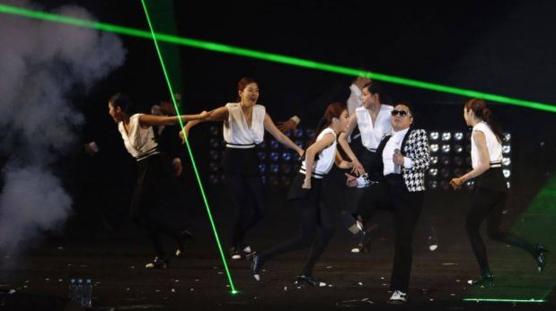 FOTOS: PSY puso a bailar a Corea del Sur con su nuevo hit "Gentleman"