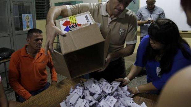 Observador de Unasur dice que el recuento de votos en Venezuela no les atañe