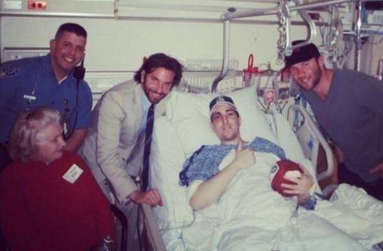 Bradley Cooper visitó a víctima que perdió las piernas en atentado de Boston