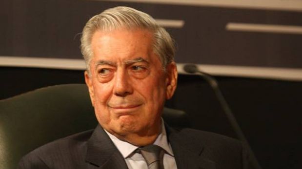 Mario Vargas Llosa regresa a la novela con "El héroe discreto"