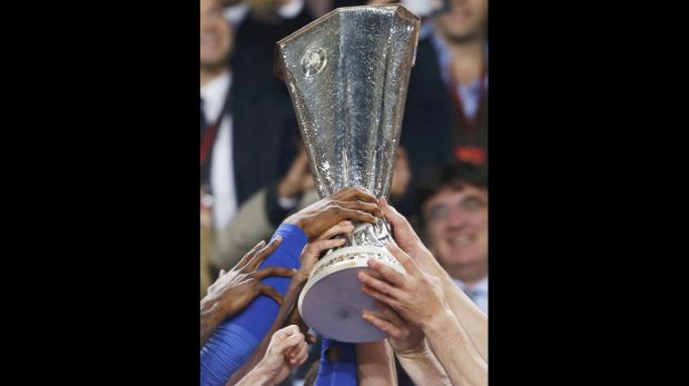 FOTOS: la celebración del Chelsea tras vencer al Benfica y coronarse campeón de la Europa League