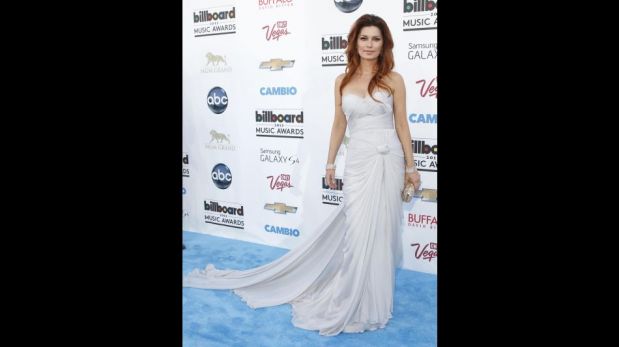 FOTOS: el desfile de bellas celebridades por la alfombra azul del Billboard Music Awards 2013