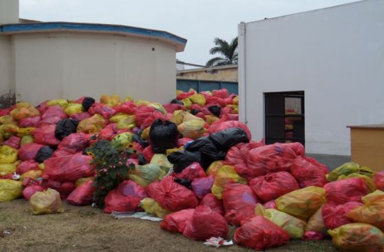 Lambayeque: pacientes están en riesgo por dos toneladas y medio de basura