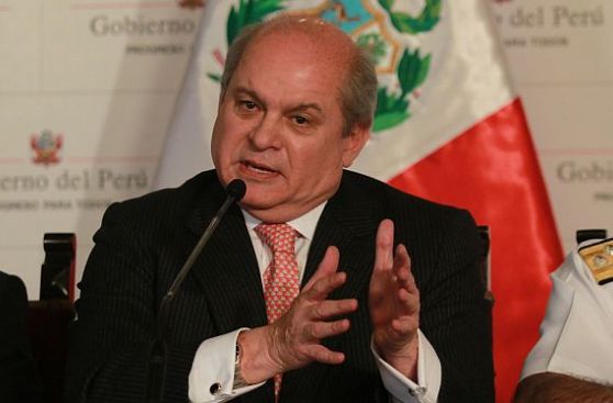 Ministerio de Defensa denunciará a responsables de "escucha ilícita" contra Pedro Cateriano