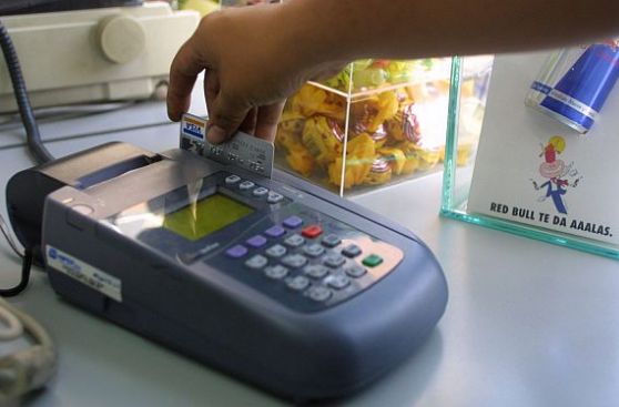 Pagos con tarjetas aumentaron 12% en los primeros diez meses del 2013