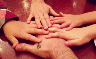 Gian Marco compartió tierna fotografía por el Día del Padre