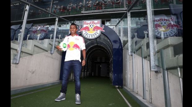 FOTOS: Yordy Reyna vestirá la camiseta 19 del Red Bull Salzburg de Austria
