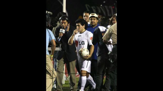 FOTOS: A propósito de Messi en Lima, cuando otro crack como Diego Maradona deleitó al Perú con su fútbol


