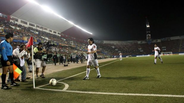 FOTOS: A propósito de Messi en Lima, cuando otro crack como Diego Maradona deleitó al Perú con su fútbol


