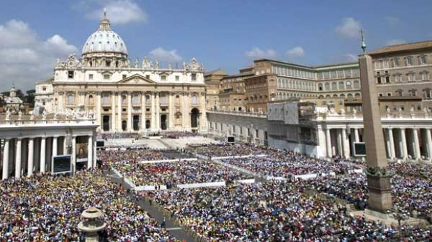 Director del Banco del Vaticano renunció en medio de escándalo financiero