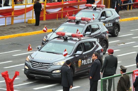 Contraloría evalúa compra de patrulleros y helicópteros de la Policía