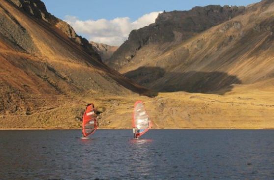 Windsurf y aventura en la sierra de Lima