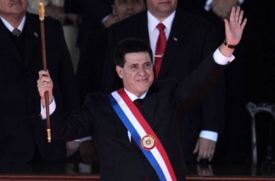 Horacio Cartes juró como nuevo presidente de Paraguay